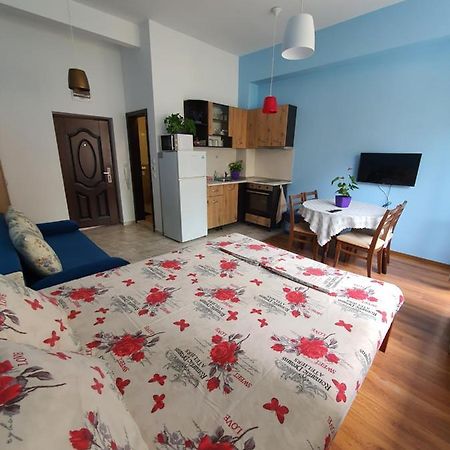 Flowers Studio Pomorie Exterior foto