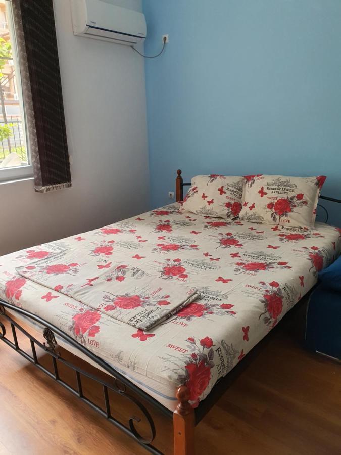 Flowers Studio Pomorie Exterior foto