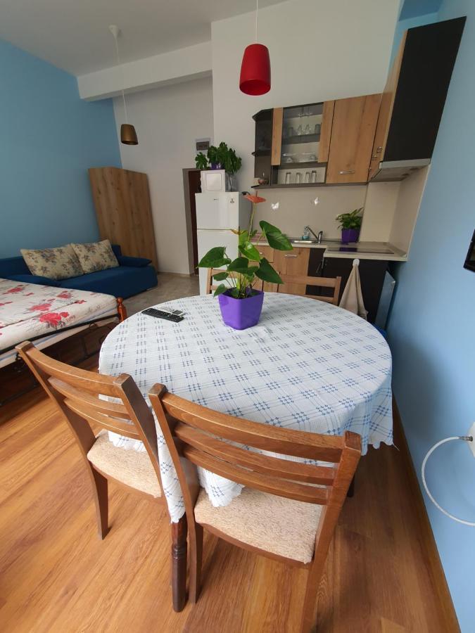 Flowers Studio Pomorie Exterior foto